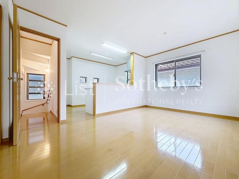 Renovated 2LDK+S House for Sale in Izumi Ward, Yokohama - Thumbnail 4