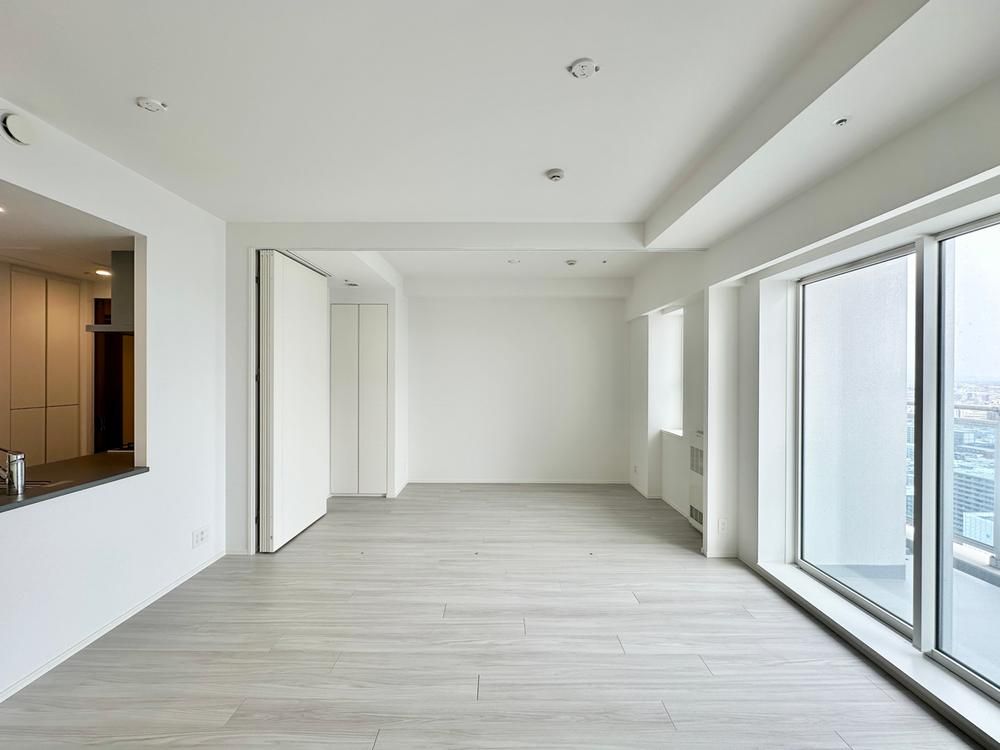 2LDK Apartment for Sale in Sapporo Station Tower, Hokkaido - Thumbnail 4