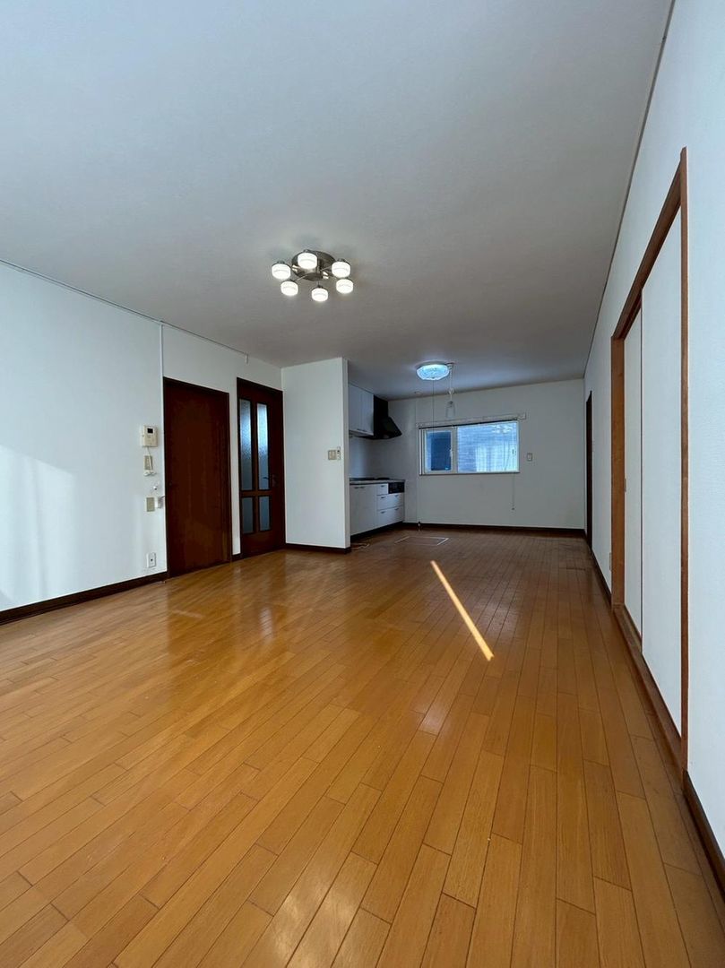 4LDK House for Sale in Ebetsu, Hokkaido - 4.9 Million Yen - Thumbnail 4