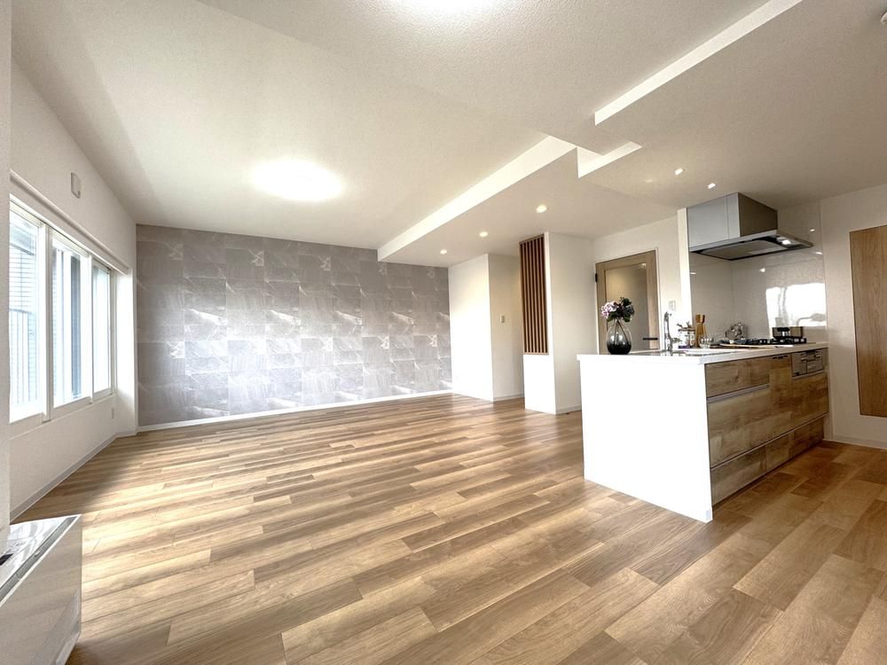Renovated 3LDK Apartment in Kita Ward, Sapporo - 94.2m² - Thumbnail 3
