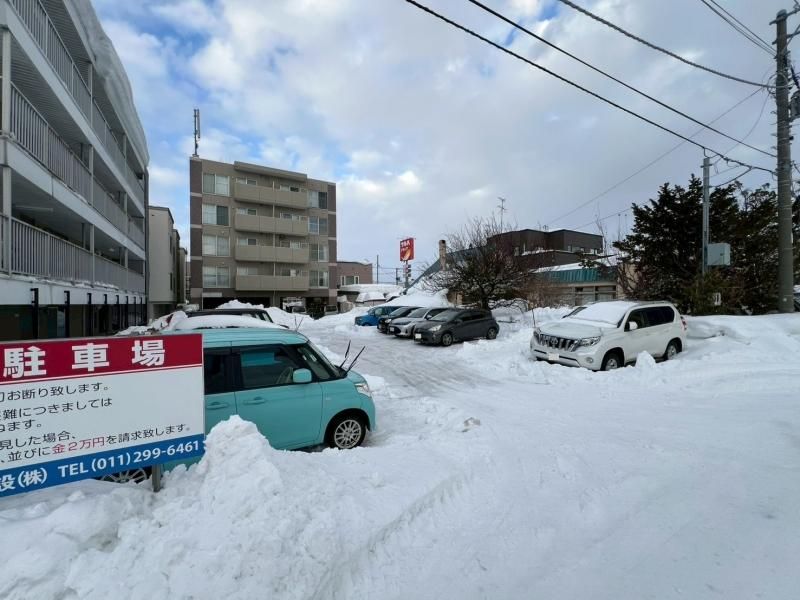 Land for Sale Near Motomachi Station, Higashi-ku, Sapporo, 370 sqm - Thumbnail 3