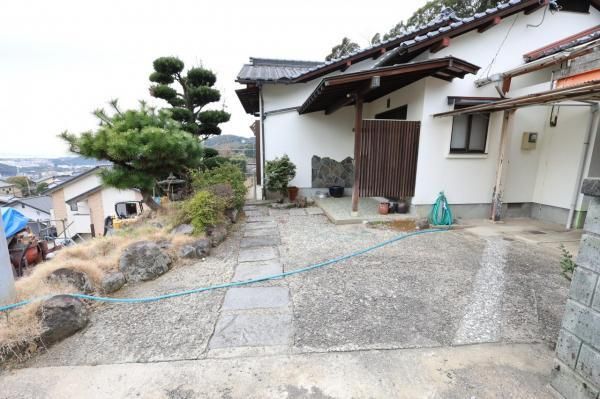 4DK Single-Story House for Sale in Sasebo, Nagasaki - Thumbnail 3
