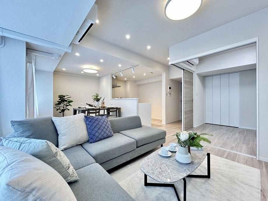 Renovated 3LDK Apartment Near Nakano-shima Station, Kawasaki - Thumbnail 2