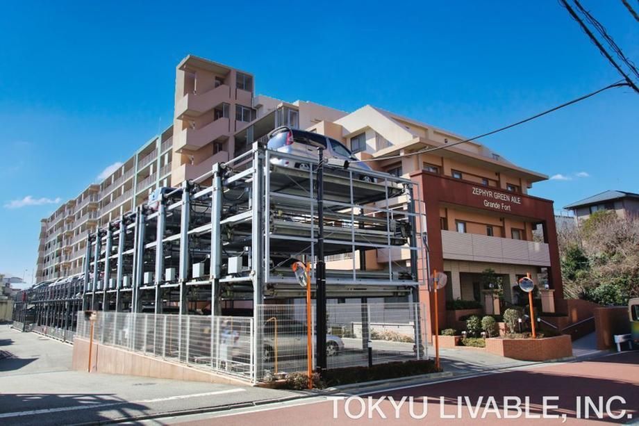 3LDK Apartment for Sale in Funabashi, Chiba – 77m2 - Thumbnail 2