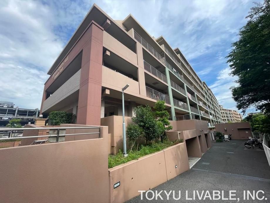 3LDK Apartment for Sale in Funabashi, Chiba – 77m2 - Thumbnail 4