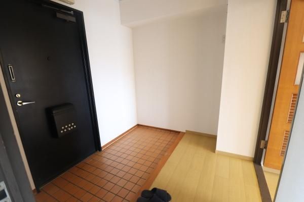 4LDK Apartment for Sale in Shizuoka City, 96m2, Near Station - Thumbnail 4