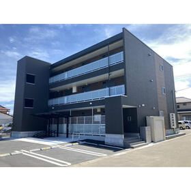 Royal Chateau Natori Station West Apartment in Miyagi - Thumbnail 4