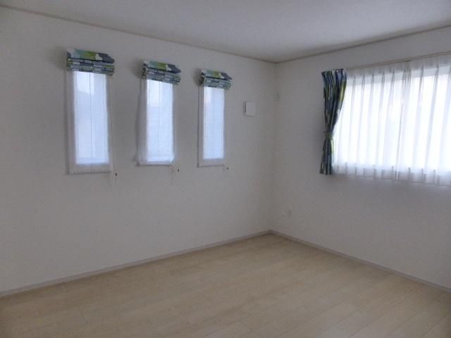 4LDK House for Sale in Matsumori, Sendai - 98m² with Solar Power - Thumbnail 3