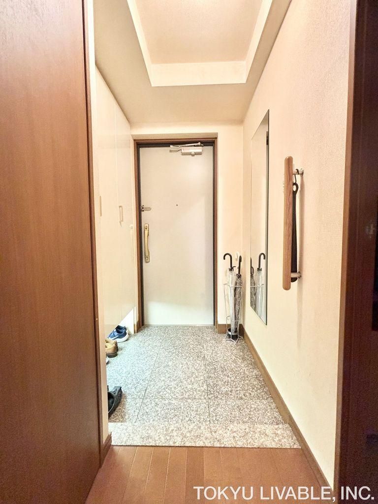 4LDK Apartment for Sale in Kawasaki-ku, Kanagawa - Thumbnail 2