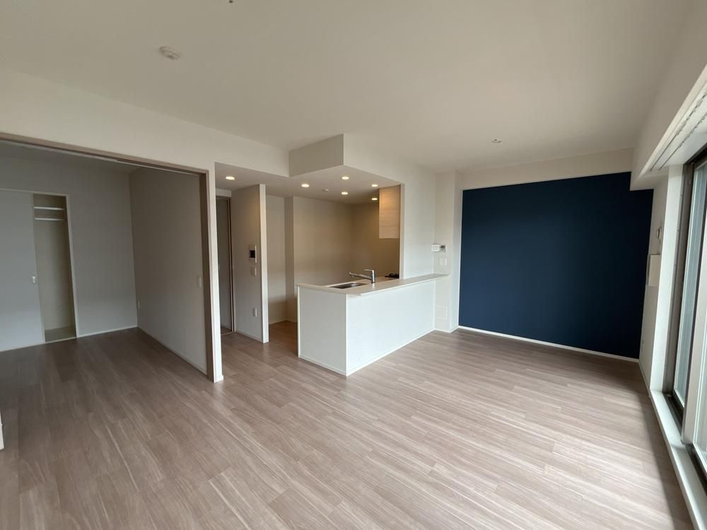 3LDK Apartment for Sale in Chuo Rinkan, Yamato City - Thumbnail 4
