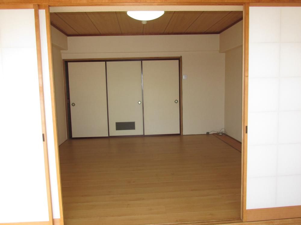 Renovated 2K Apartment with Ocean View in Yonago, Tottori - Thumbnail 4