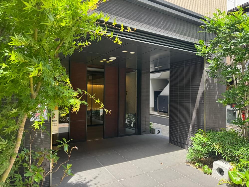 3LDK Apartment for Sale in Hatchobori, Chuo City, Tokyo - Thumbnail 4