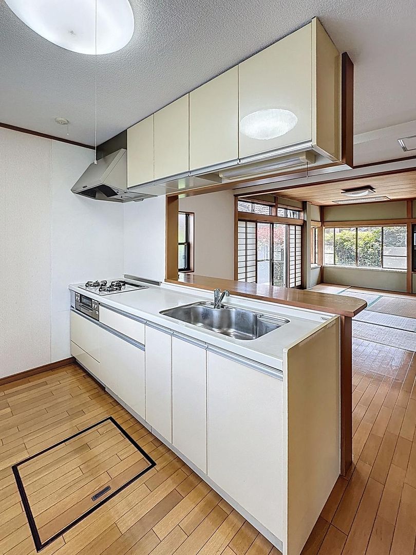 Spacious 6LDK House for Sale in Ashikaga, Tochigi – 173m² - Thumbnail 4