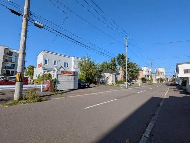 369.48 sqm Land for Sale in Minami 16-jo Nishi 14, Sapporo - Thumbnail 2