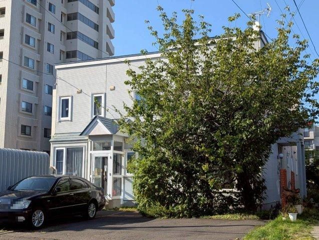 369.48 sqm Land for Sale in Minami 16-jo Nishi 14, Sapporo - Thumbnail 4