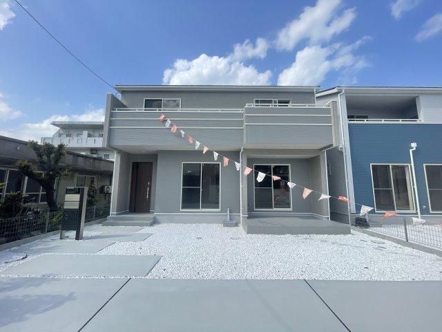 Land for Sale in Yomitan, Okinawa - 189.91 sqm - Thumbnail 2