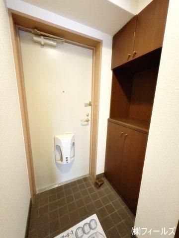 Renovated 2LDK Apartment Near Nigureya Station in Tokushima - Thumbnail 4