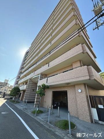 Renovated 2LDK Apartment Near Nigureya Station in Tokushima - Thumbnail 2