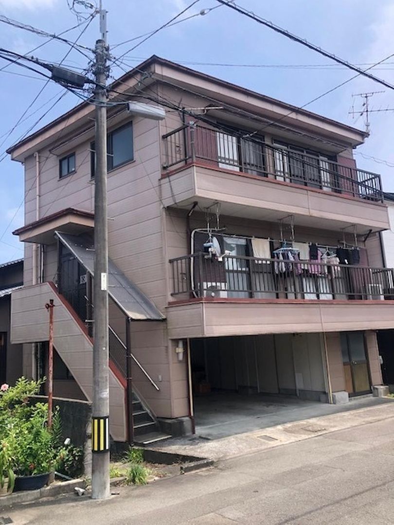 Spacious 4DK Steel-Framed House for Sale in Miyazaki City - Thumbnail 2