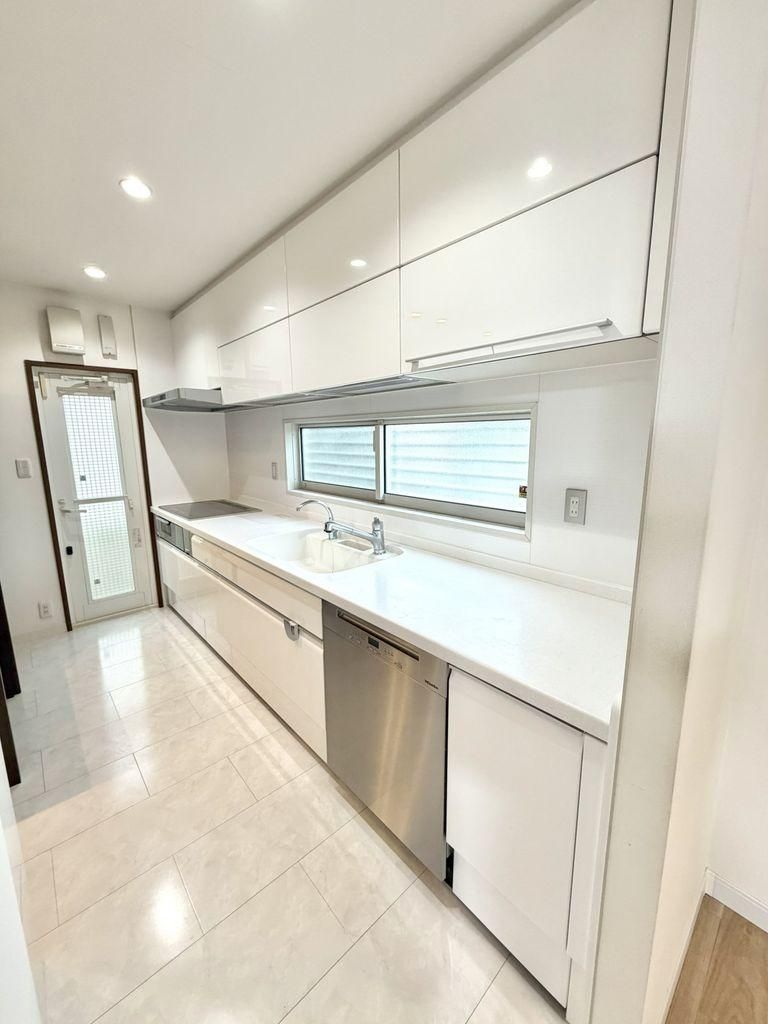 3LDK Detached House in Tamana, Kumamoto - 32 Million Yen - Thumbnail 2
