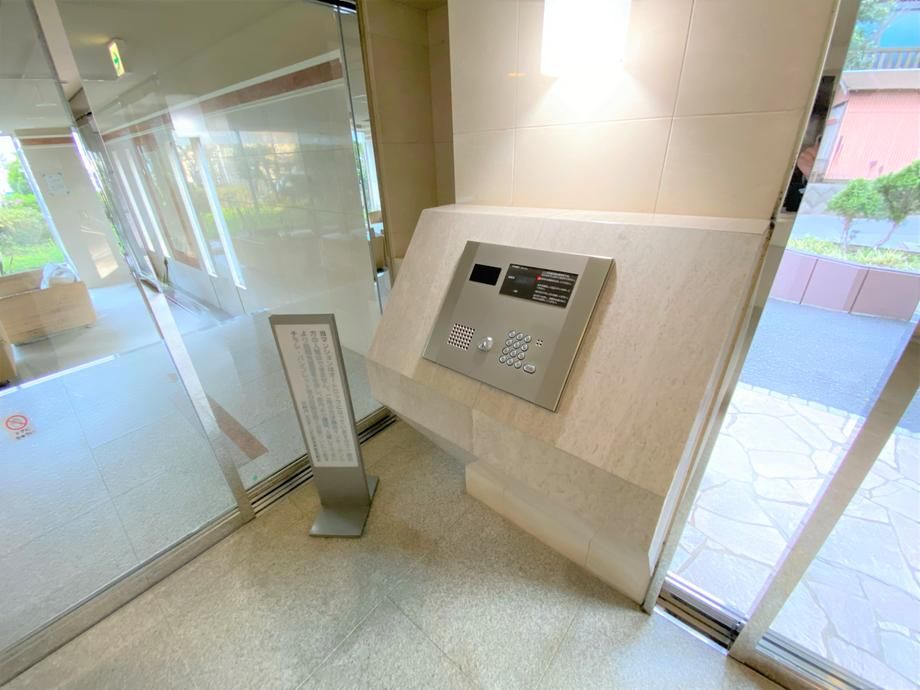 3LDK Apartment for Sale in Miura with Private Garden - Thumbnail 4