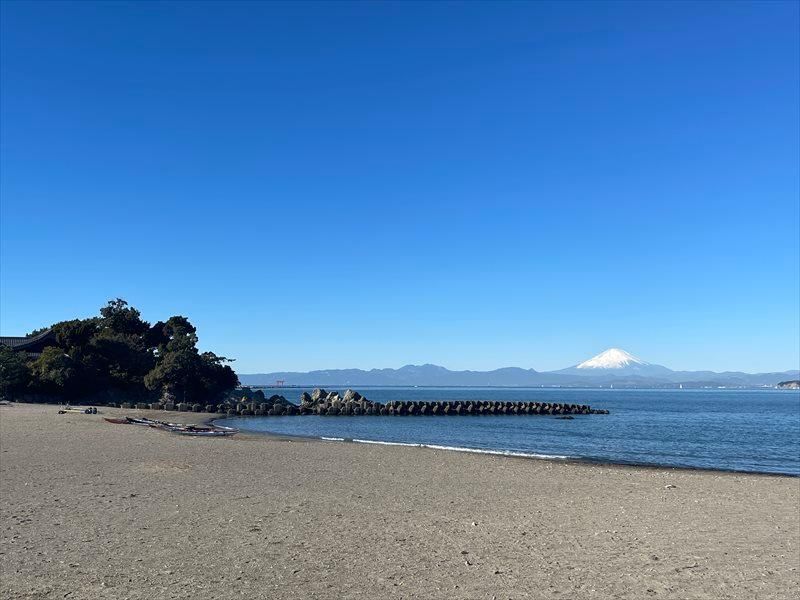 Land for Sale in Hayama with Ocean and Fuji Views - Thumbnail 3