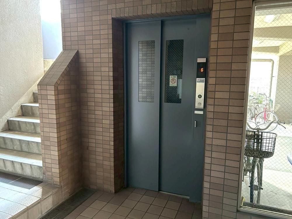 4LDK Renovated Apartment for Sale in Minato-ku, Nagoya - Thumbnail 3