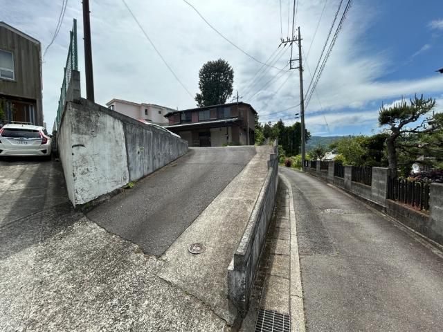 Land for Sale in Minamiashigara, Kanagawa - 128 Tsubo Plot - Thumbnail 3