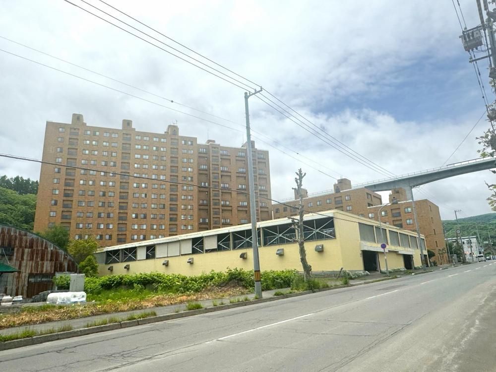 3LDK Apartment for Sale in Otaru, Hokkaido - 99.96m² - Thumbnail 4