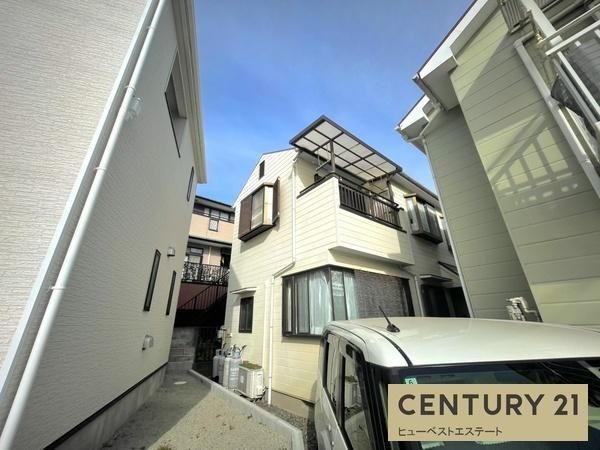 3LDK House for Sale in Odawara Near Hotaruda Station - Image 1