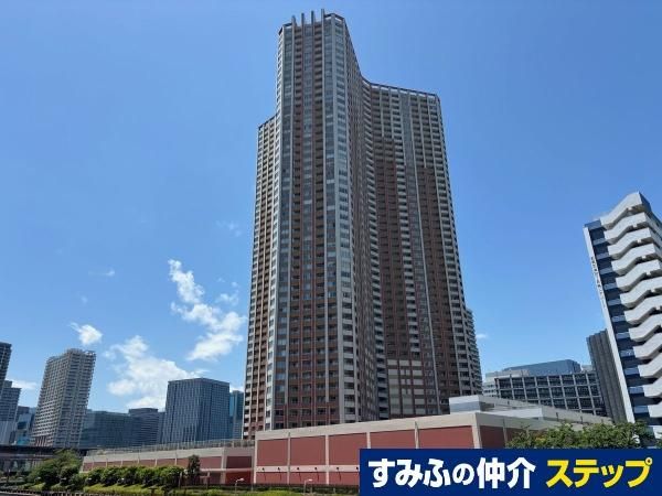 3LDK Apartment for Sale in Shibaura, Minato-ku, Tokyo - Thumbnail 3