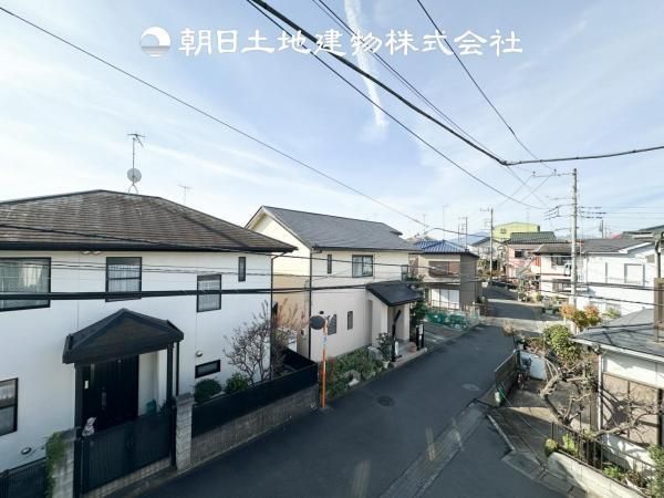 Renovated 3LDK House on Corner Lot in Ebina, Kanagawa - Thumbnail 3