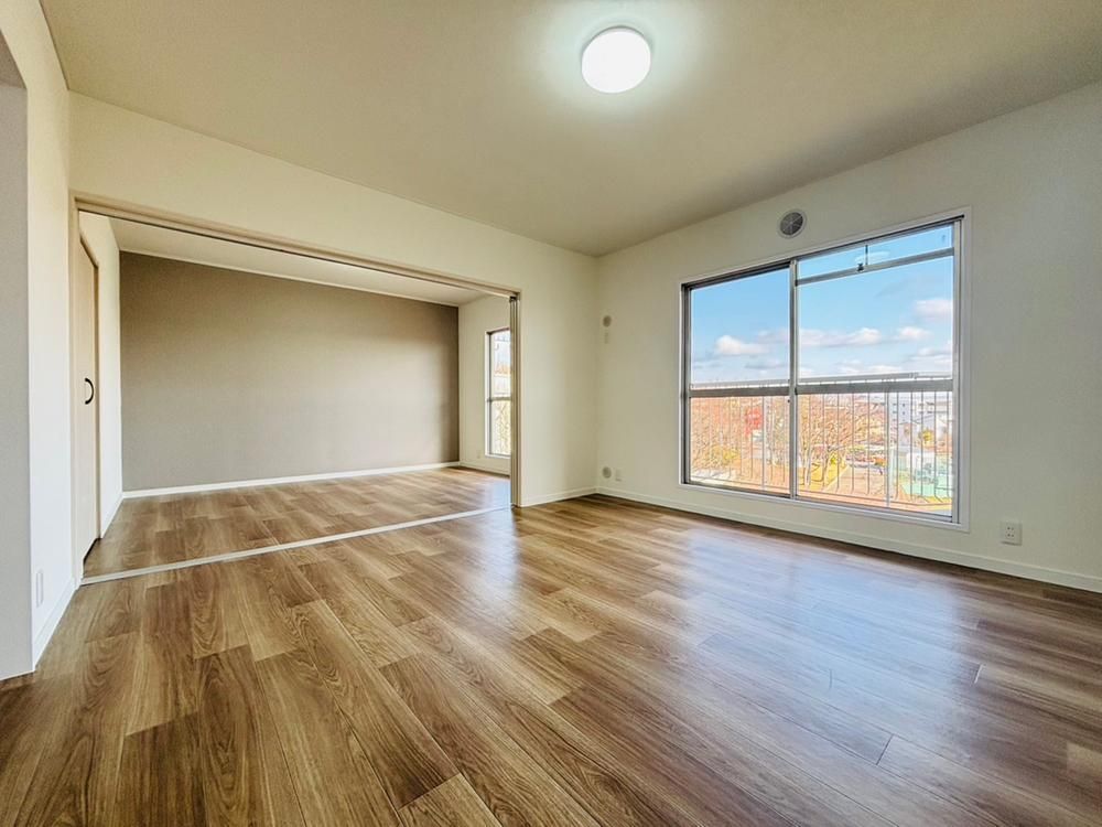 82m2 3LDK Renovated Apartment in Saitama City Minuma Ward - Thumbnail 4