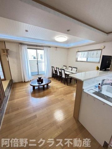 4LDK House for Sale in Naniwa Ward, Osaka - 124m2 - Thumbnail 4
