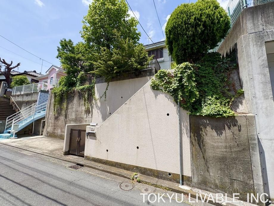 Land for Sale in Shinoharadai-cho, Kohoku-ku, Yokohama - Thumbnail 2