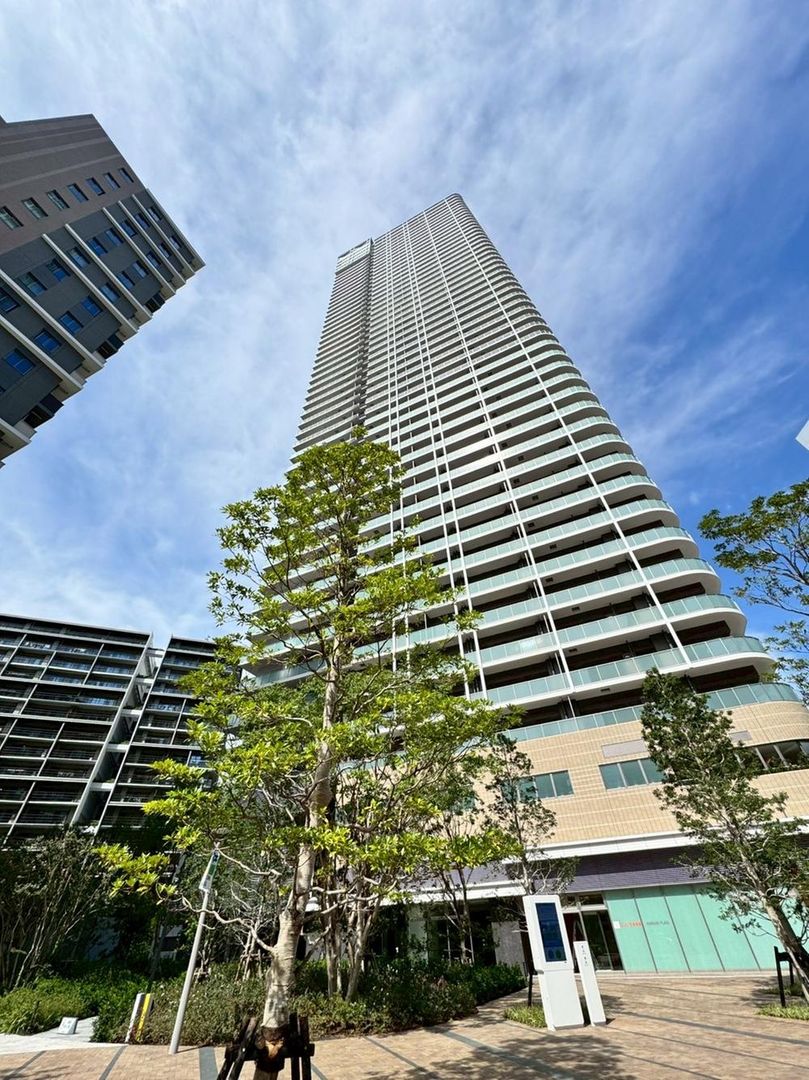 3LDK 70.34m² Apartment for Sale in Harumi, Chuo City, Tokyo - Thumbnail 3