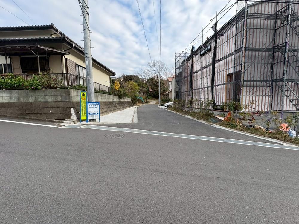 150m2 Building-Condition-Free Land for Sale in Hayama, Kanagawa - Thumbnail 4