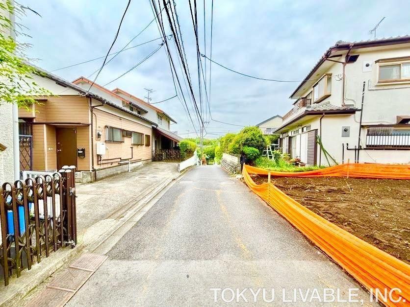 Land for Sale in Kamisoshigaya, Setagaya | 115 sqm Plot - Thumbnail 3