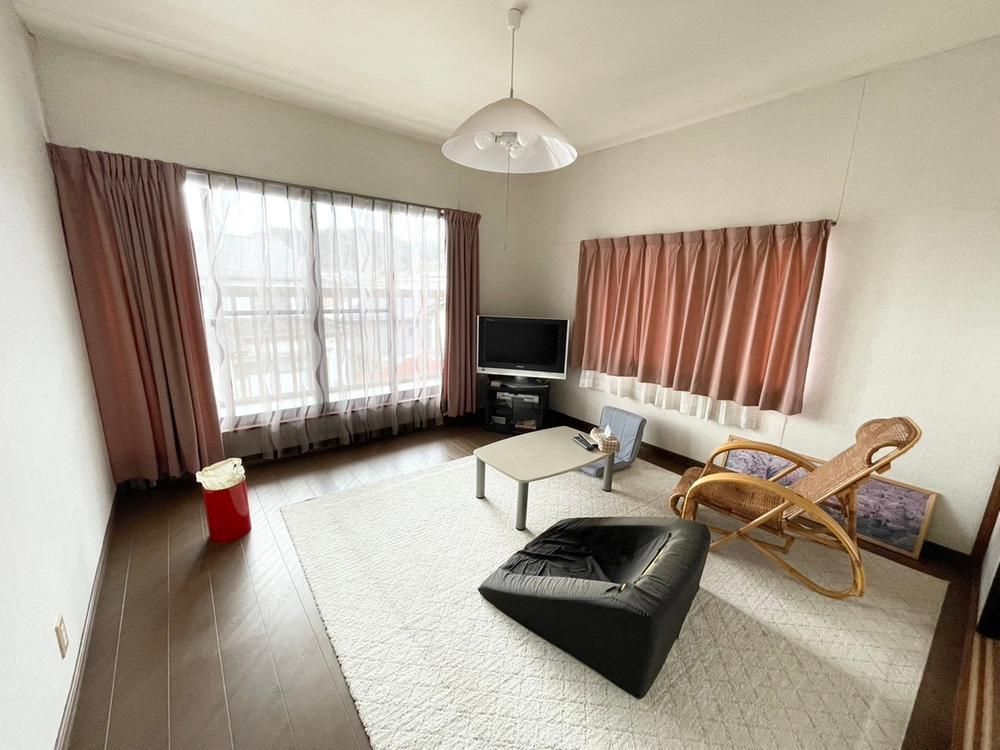 8LDK Detached House for Sale in Fukushima City, 155m2 - Thumbnail 2