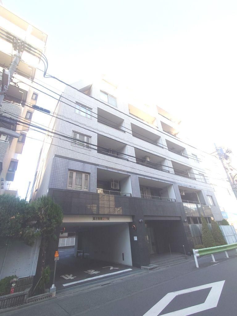 1LDK Apartment for Sale in Minato, Tokyo - 55.05 sqm - Thumbnail 2