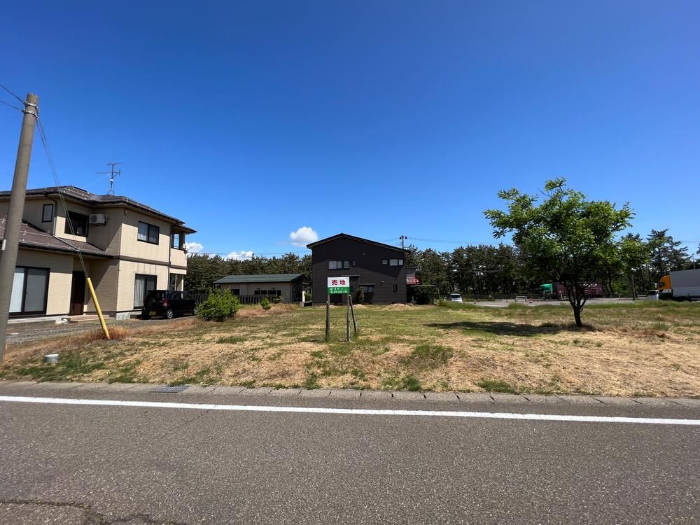 Land for Sale in Joetsu City, Niigata - 385 sqm, Near Station - Thumbnail 2