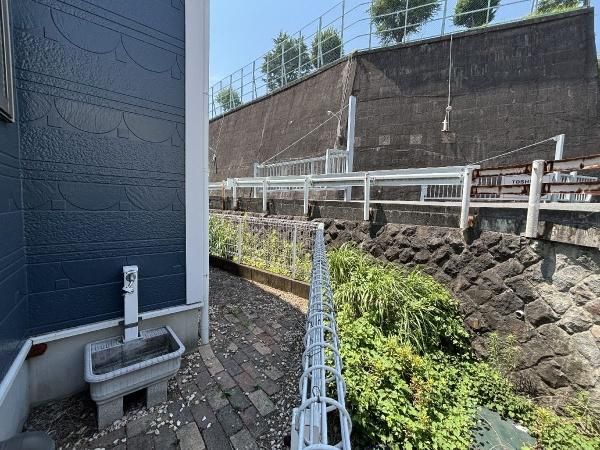 3LDK House for Sale in Tsurumi-ku, Yokohama - 109.51m2 - Thumbnail 4