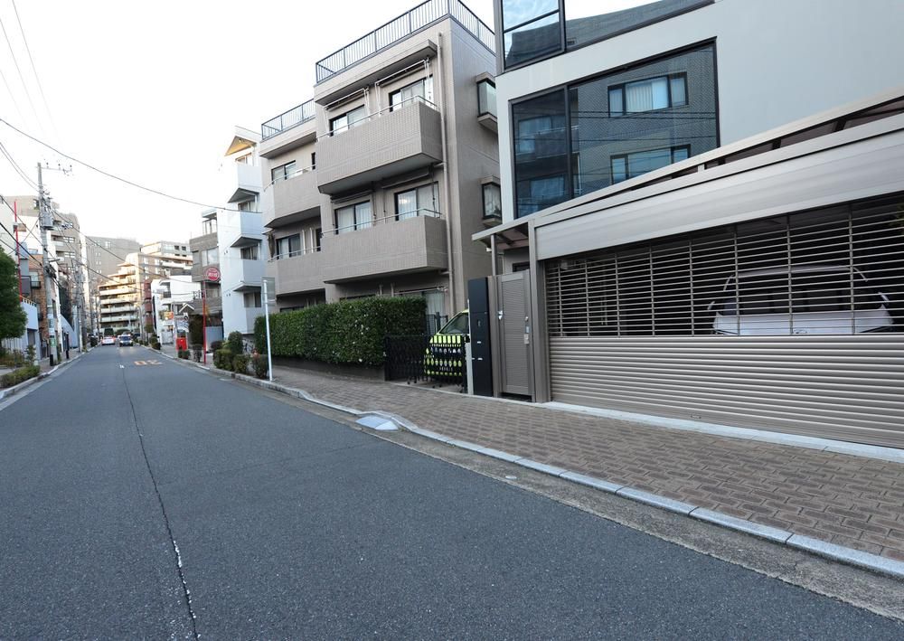 RC Designer House in Shibuya, 4LDK+2S, 224.53 sqm - Thumbnail 2