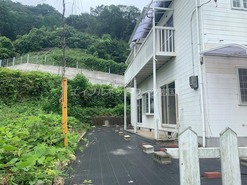 4LDK Resale House in Iwakuni with 117.78 sqm Floor Area - Thumbnail 2