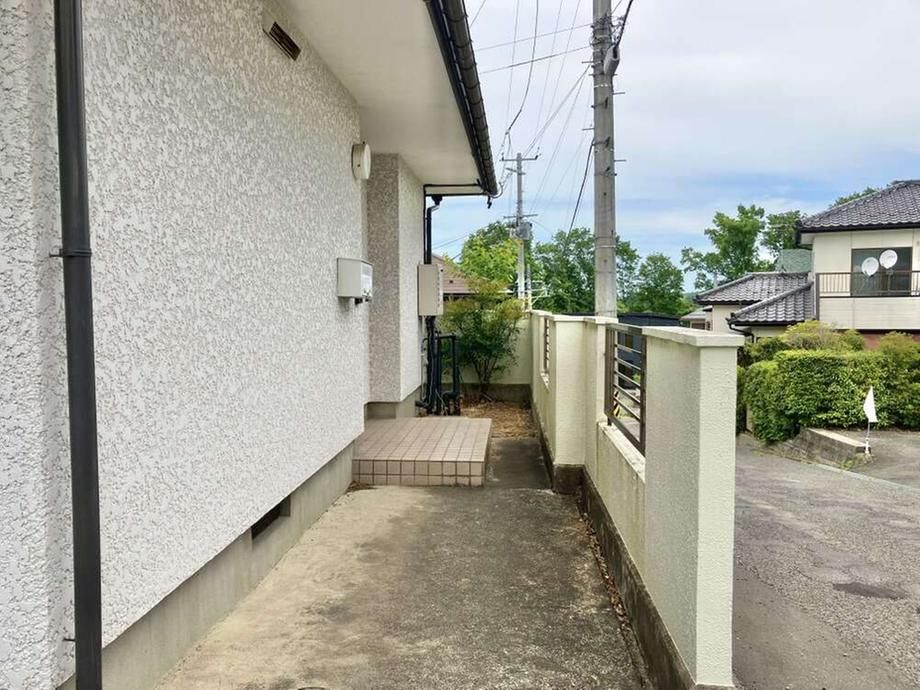 3LDK House for Sale in Miharu Town, Fukushima - 78.95 sqm - Thumbnail 2