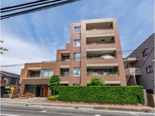 2LDK+S Apartment for Sale in Urawa, Saitama - 77.95m2 - Thumbnail 2