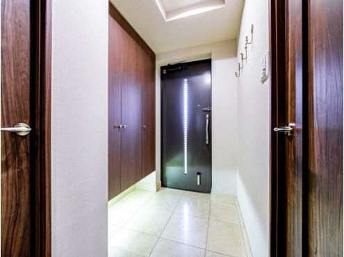 2LDK+S Apartment for Sale in Urawa, Saitama - 77.95m2 - Thumbnail 4