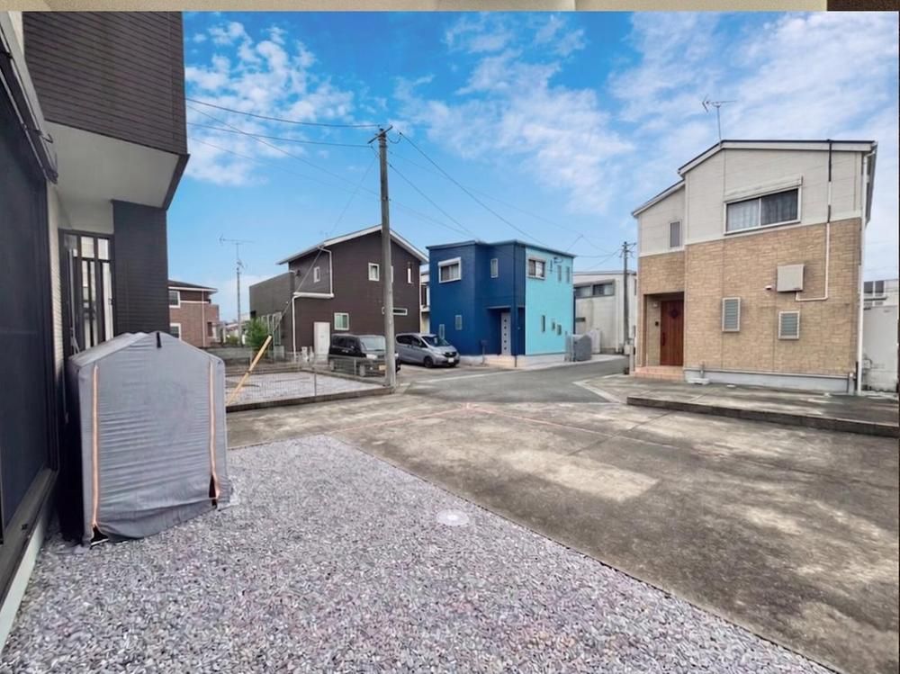 3LDK Detached House with Solar Panels in Miyazaki City - Thumbnail 4