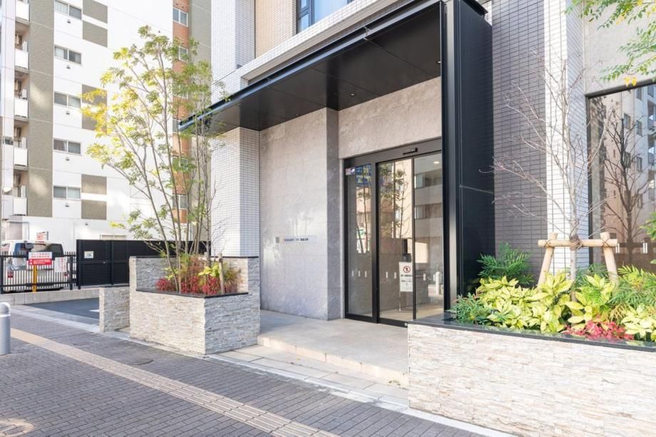 Modern 2LDK Apartment in Funabashi for Sale - Thumbnail 2