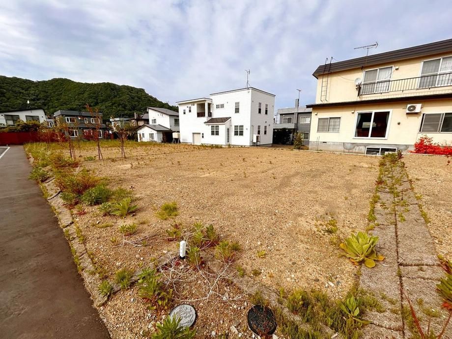 Land for Sale in Minami-ku, Sapporo - 165m2 - Thumbnail 4